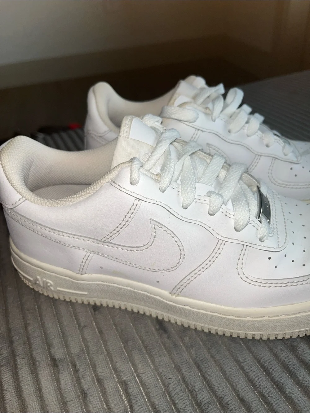 Nike Air Force please check